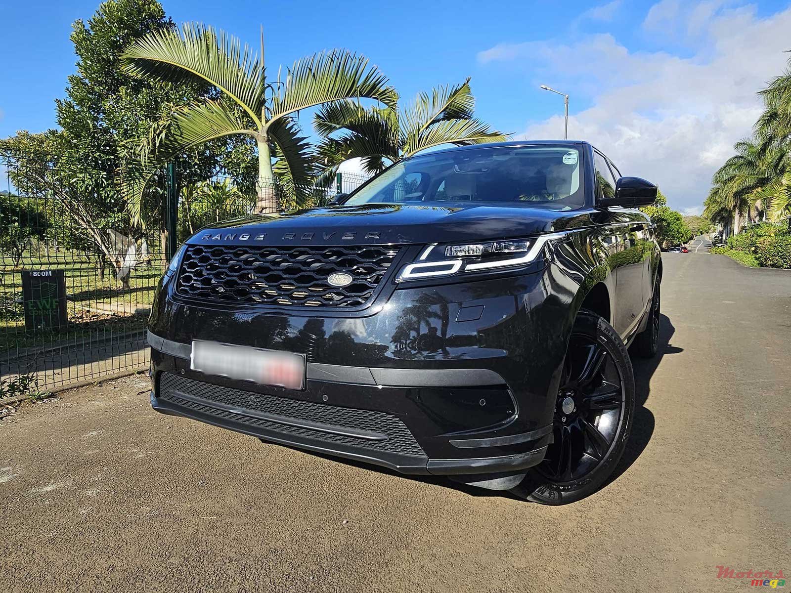 2019' Land Rover Range Rover Velar P250 S photo #2