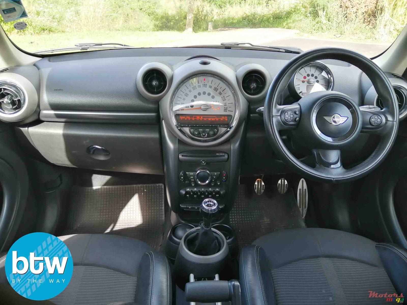 2013' MINI Cooper Countryman photo #6