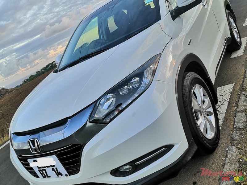 2014' Honda Vezel Japan Hybrid photo #1