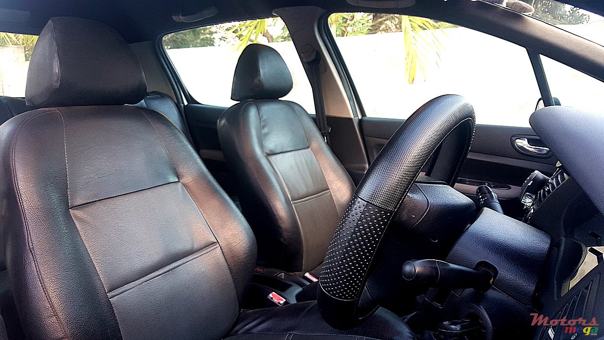 2002' Peugeot 307 photo #5