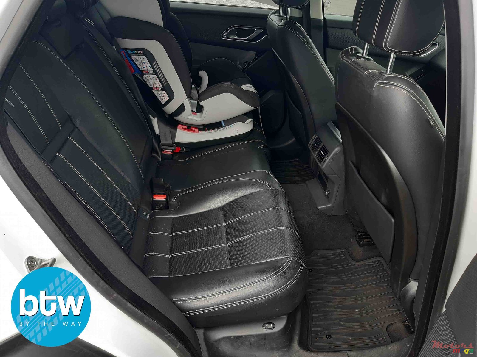 2018' Land Rover Range Rover photo #4