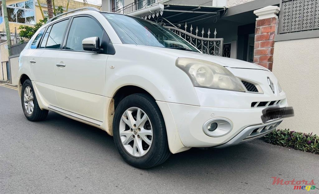 2009' Renault Koleos photo #1