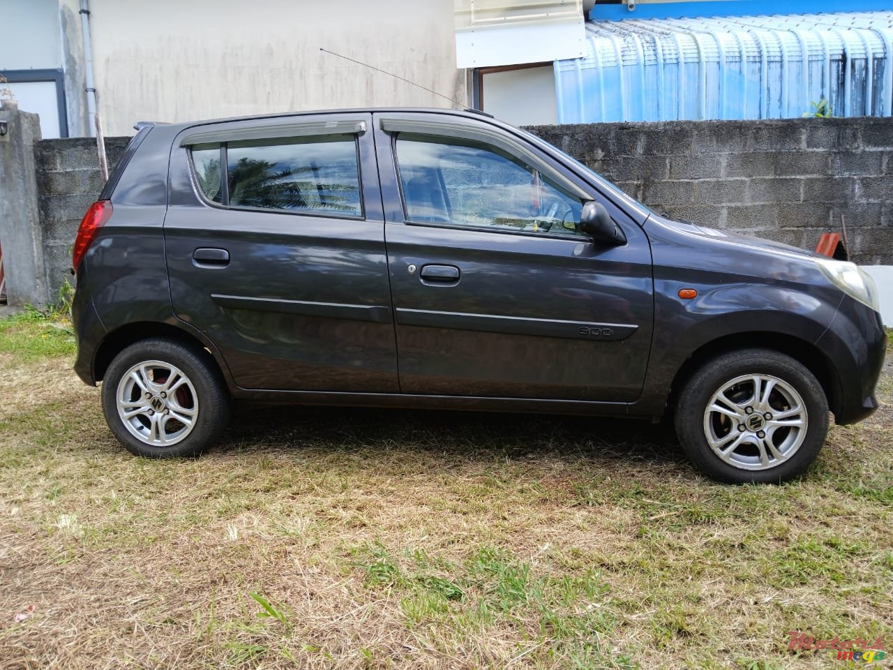 2013' Suzuki Alto photo #3