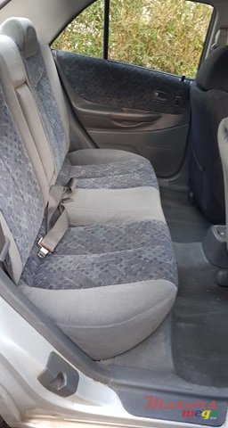 1999' Mazda 323 Protegé photo #6