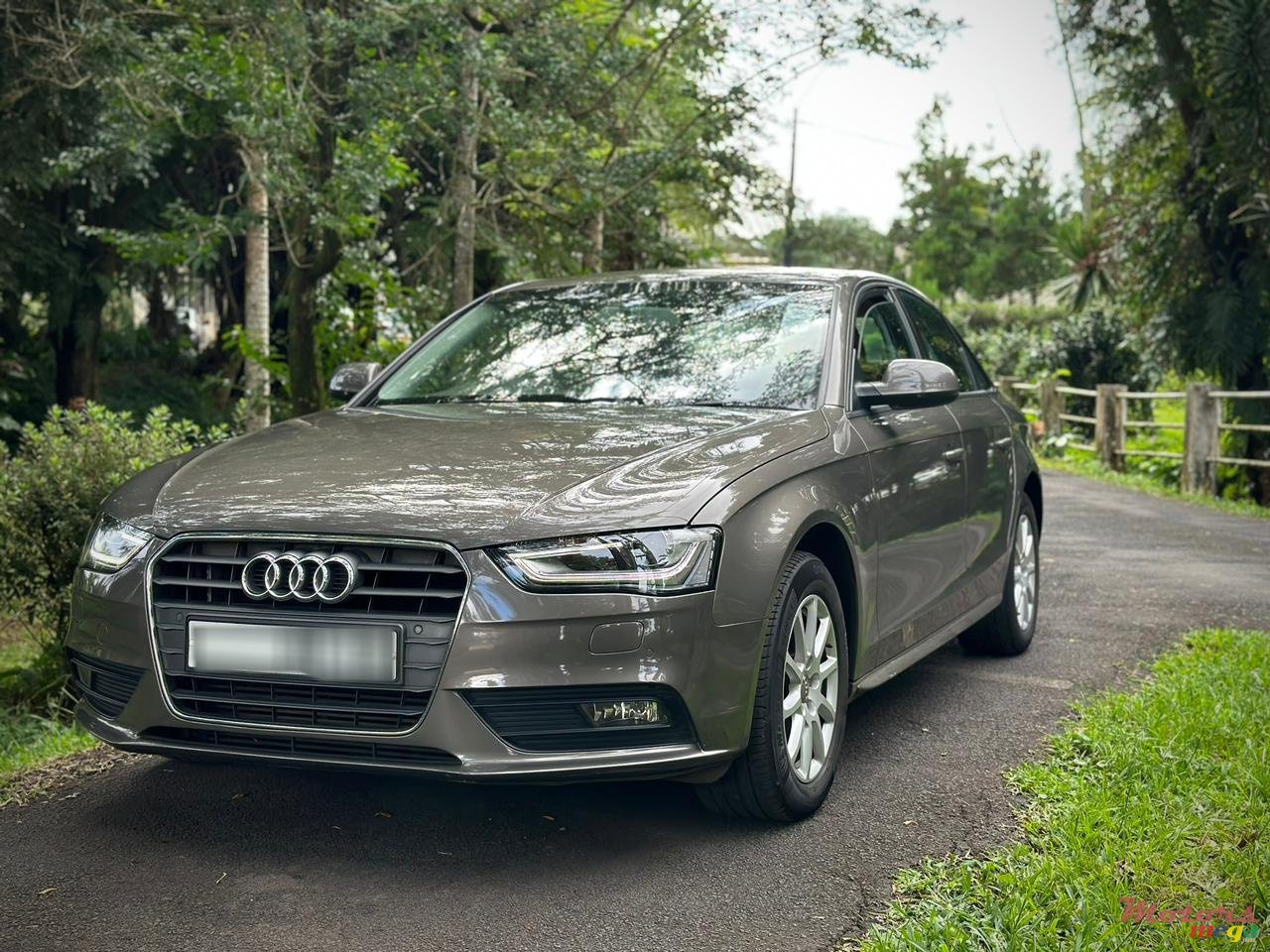 2015' Audi A4 photo #1