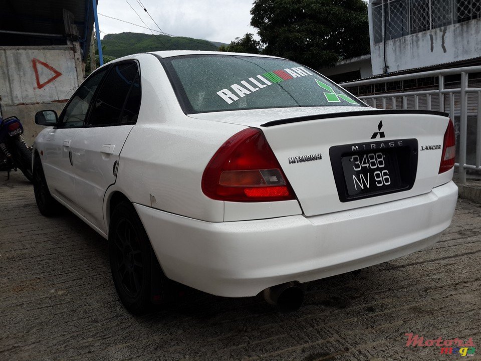 1996' Mitsubishi Lancer 4g13 photo #3