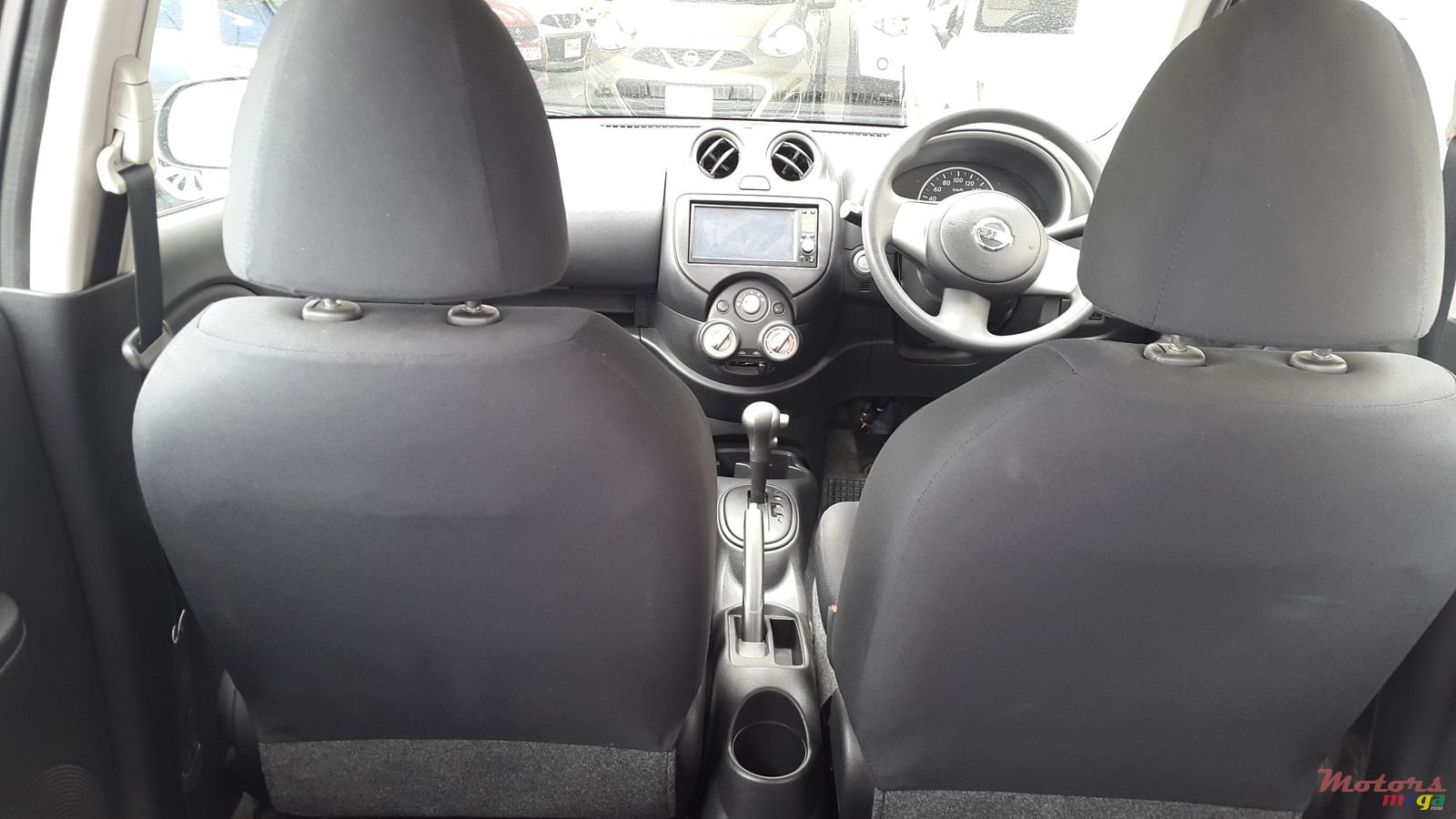 2012' Nissan March photo #4