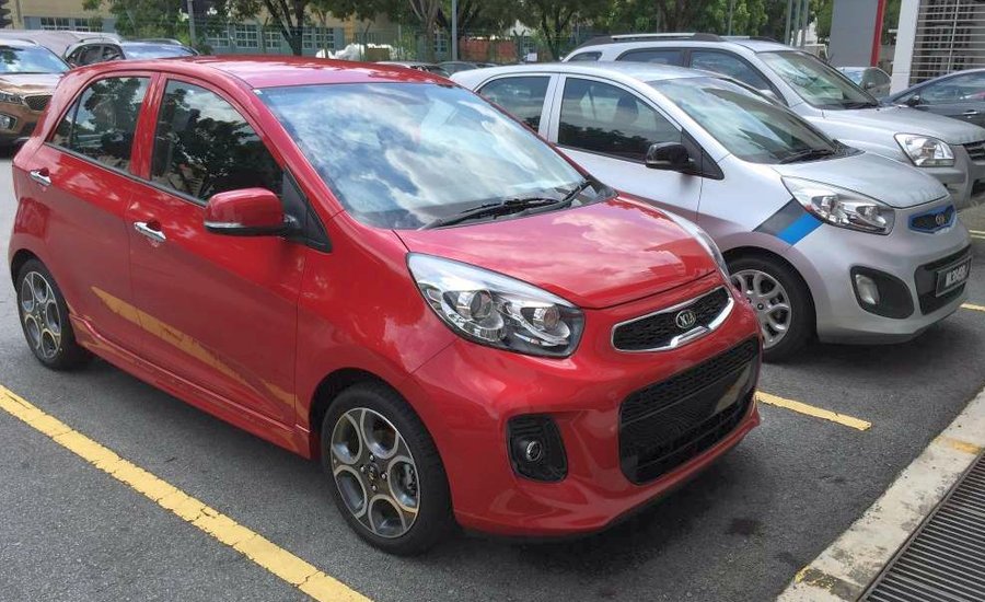 Kia Picanto facelift spied in Malaysia ahead of launch