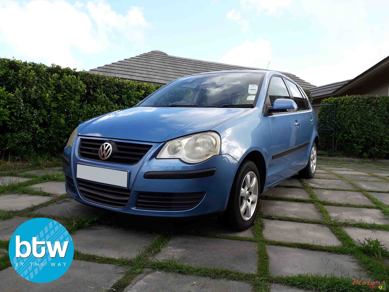 2008' Volkswagen Polo photo #1