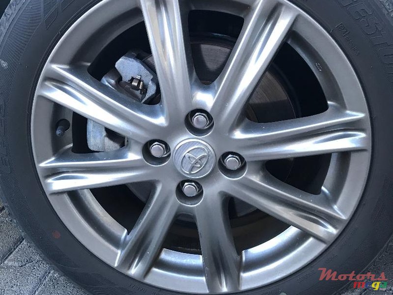 2018' Toyota Vitz RS photo #3