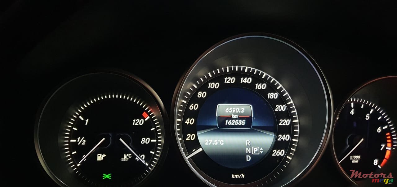 2014' Mercedes-Benz E 250 photo #6