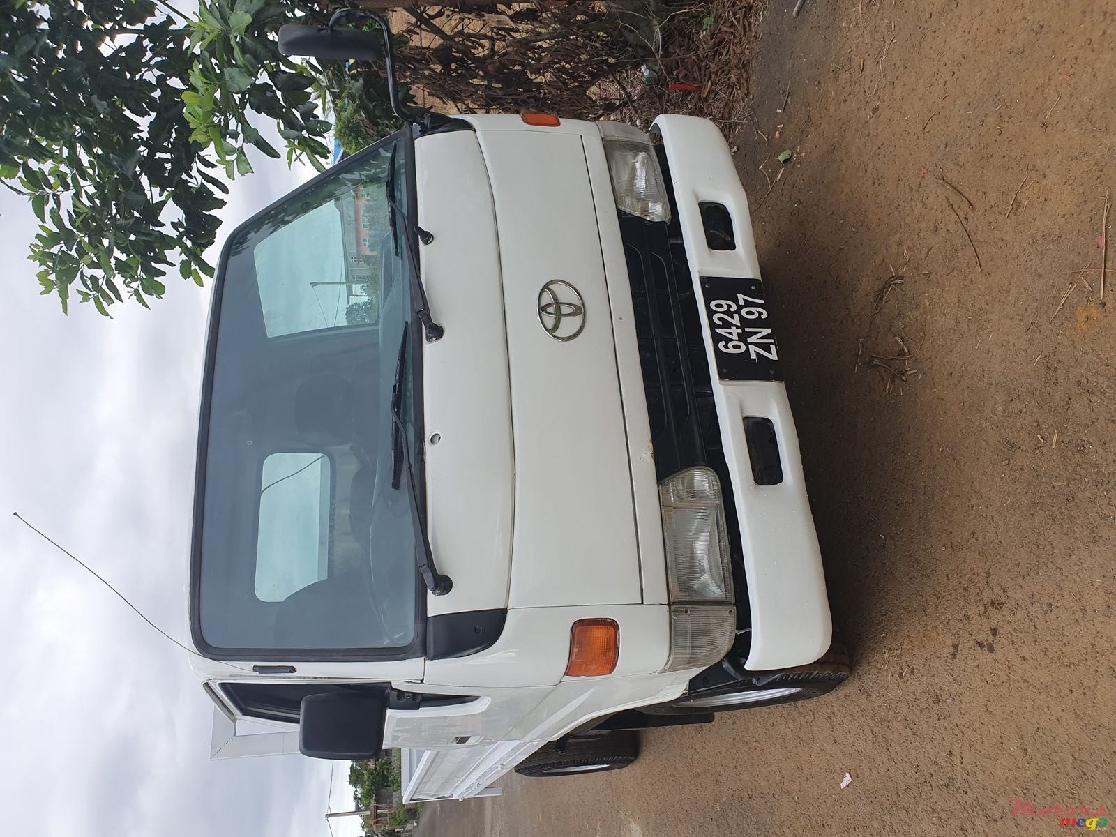 1997' Toyota Dyna photo #1