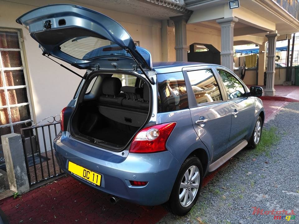 2011' GWM Florid photo #7