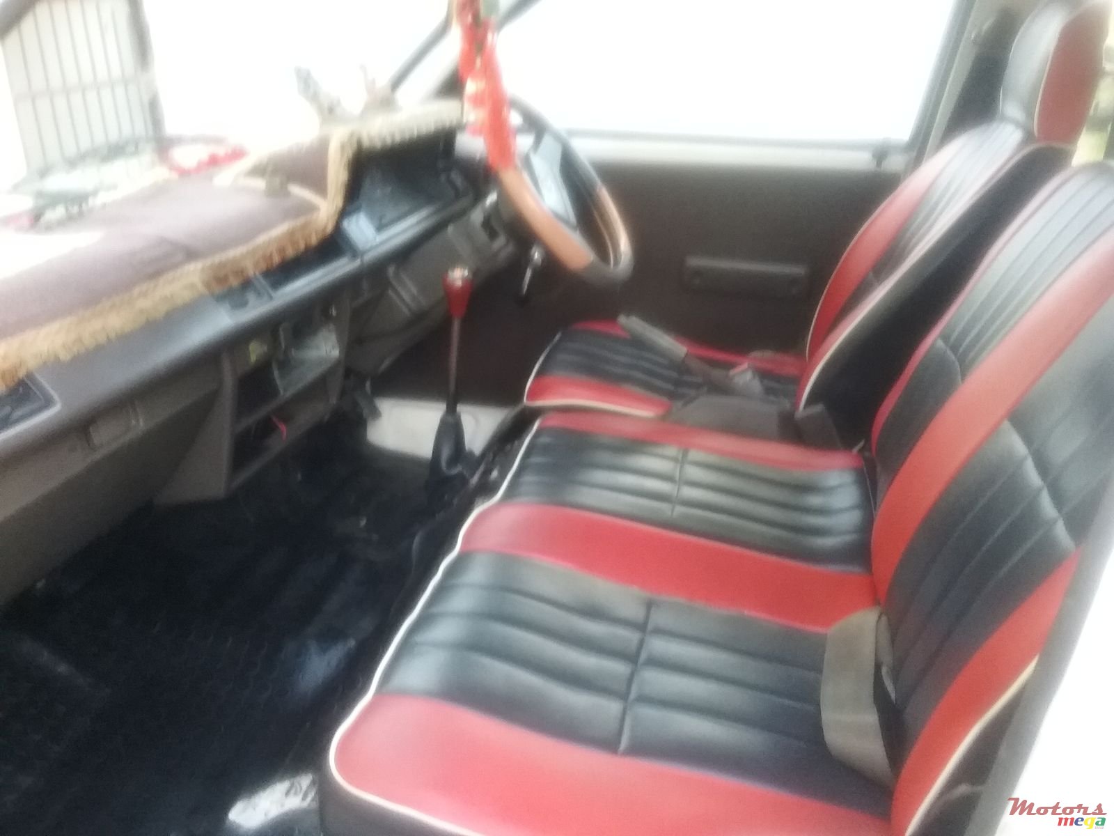 1991' Nissan Vanette pass photo #3