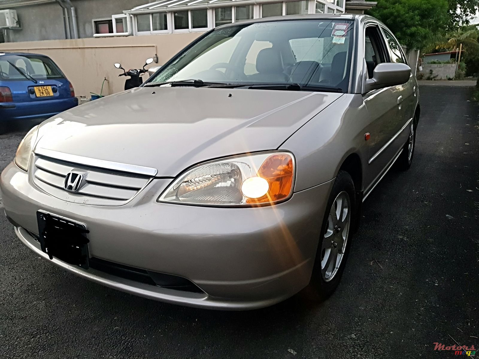 2001' Honda Civic V tec automatic photo #1