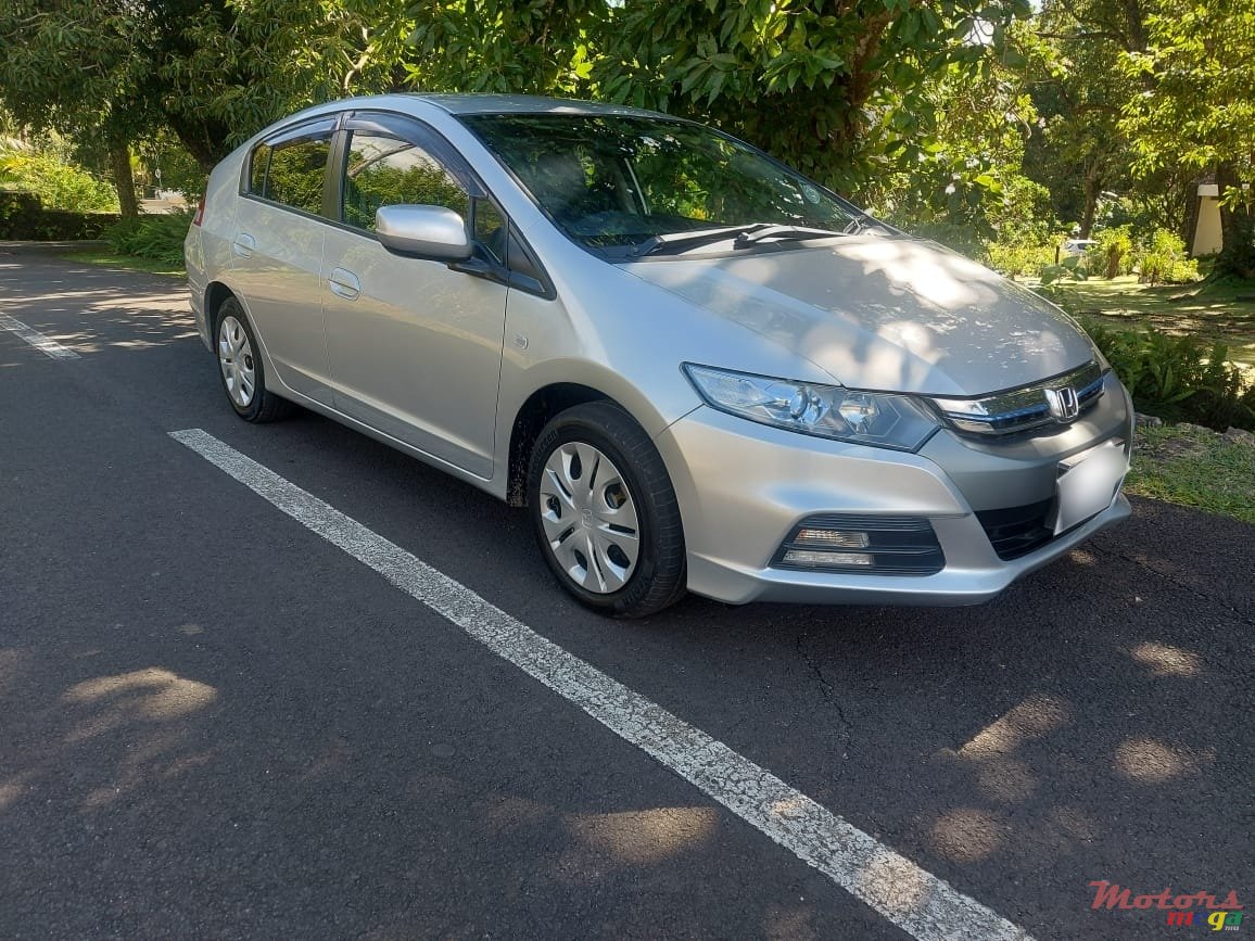 2014' Honda Insight photo #3