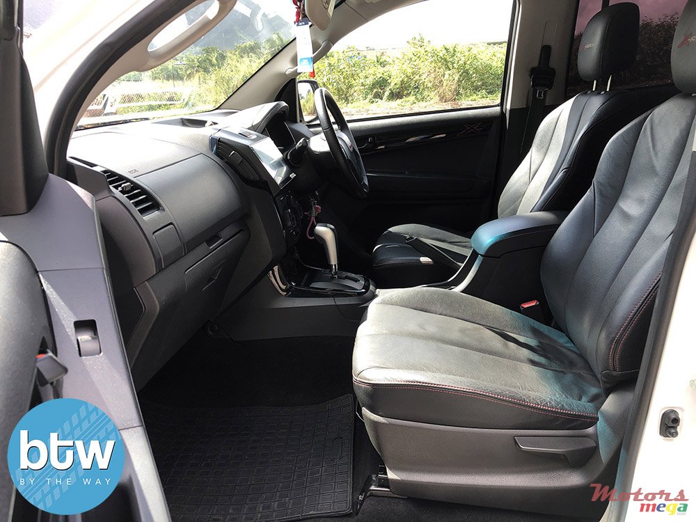 2021' Isuzu D-Max photo #5