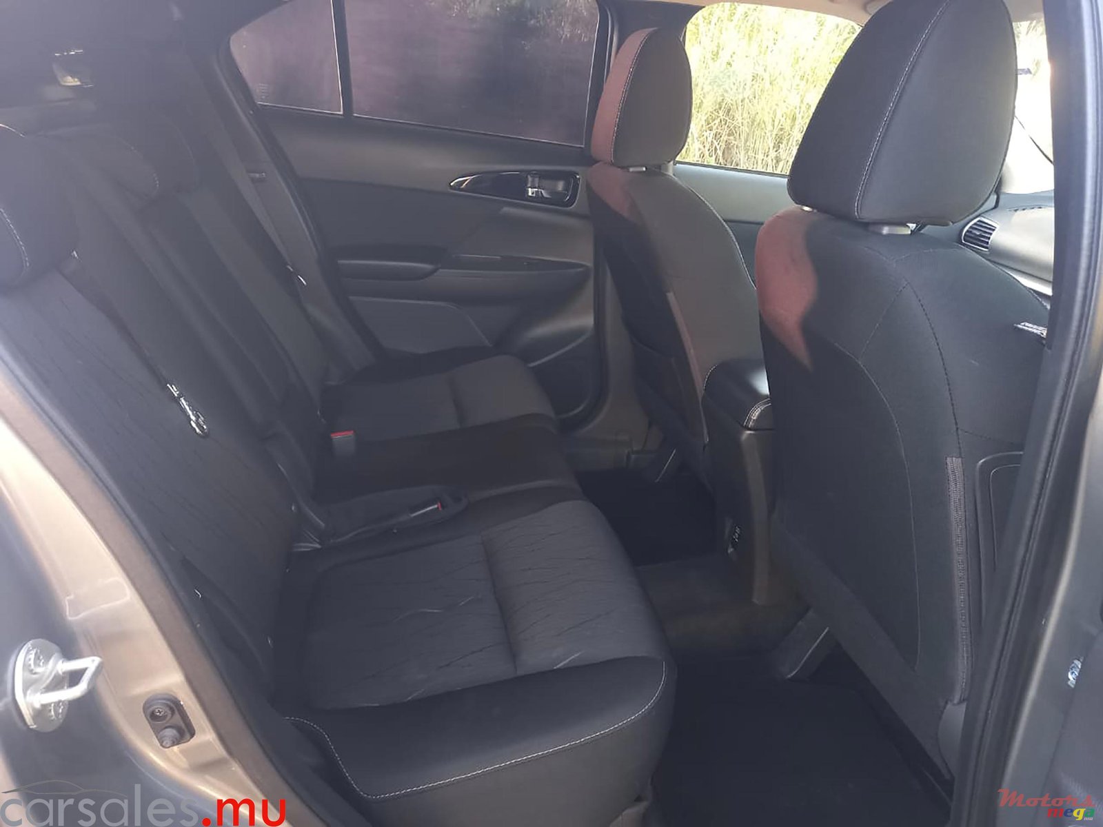 2020' Mitsubishi Eclipse Cross 1.5T photo #5