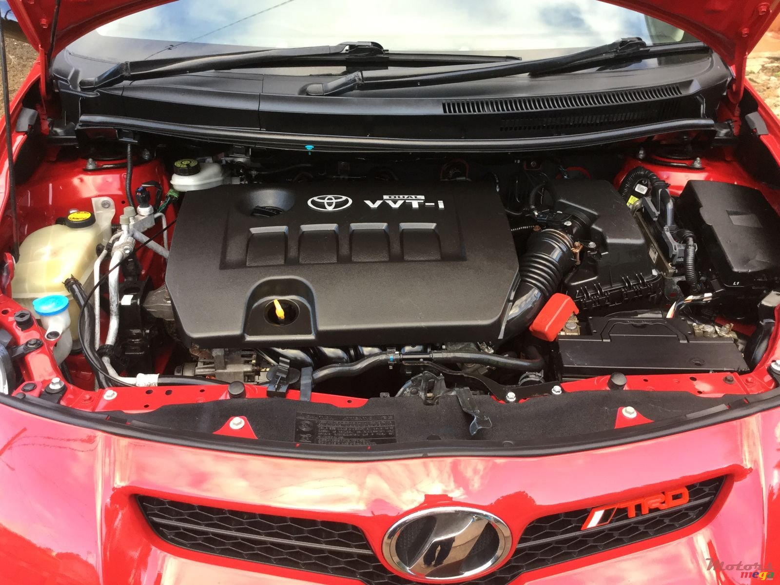 2007' Toyota Auris photo #7