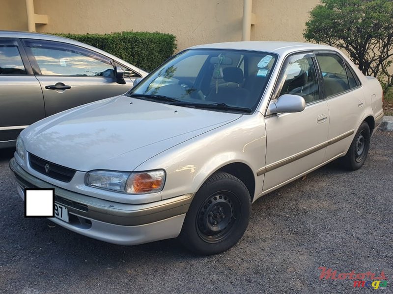 1997' Toyota Corolla photo #1