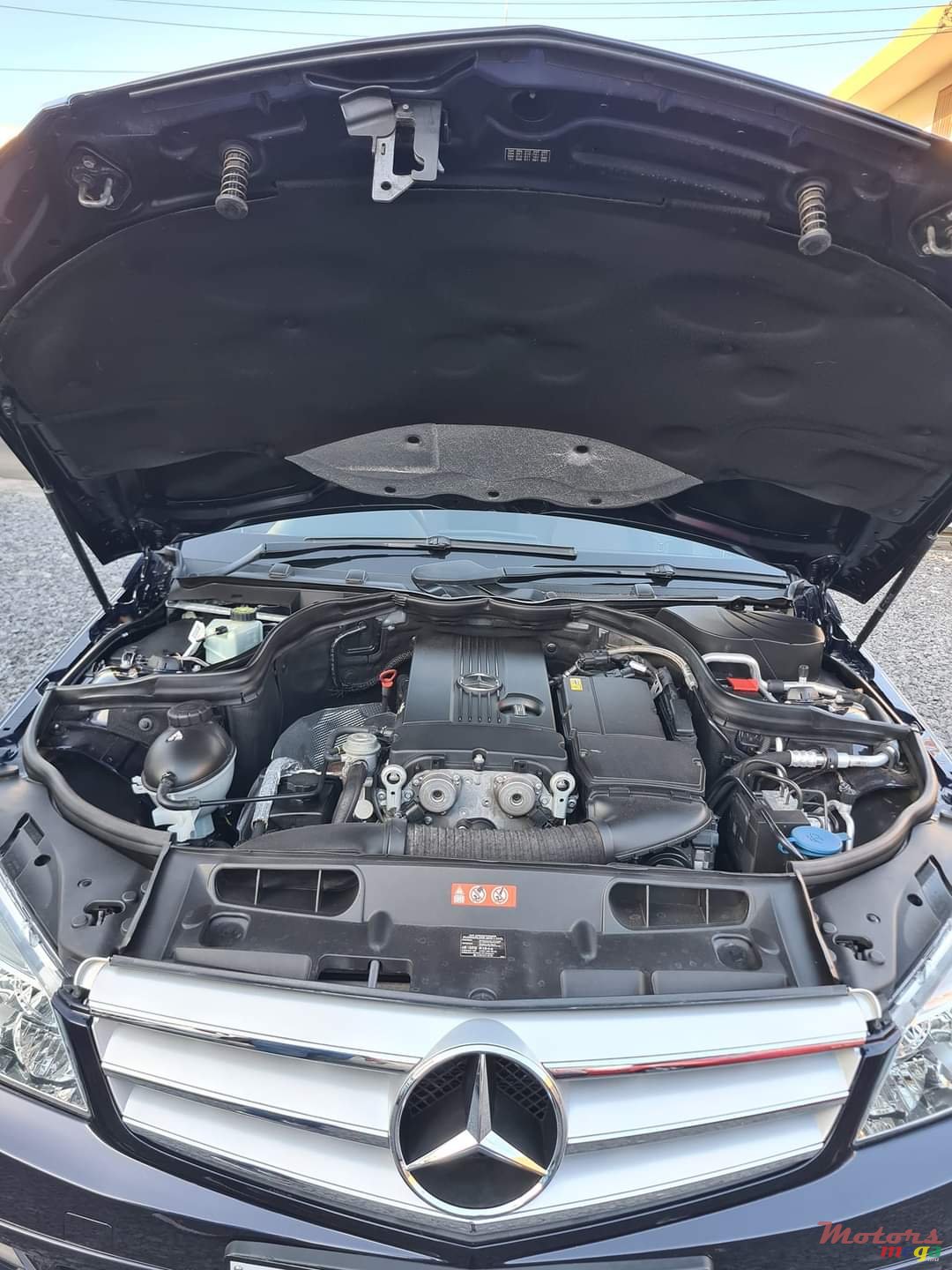 2008' Mercedes-Benz C 200 Kompressor photo #6