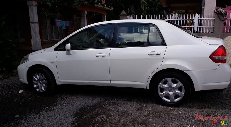 2007' Nissan Tiida photo #4