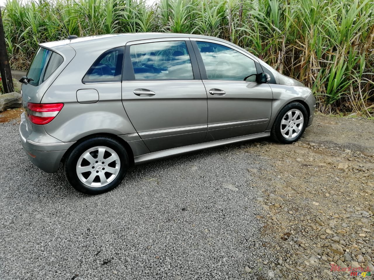 2007' Mercedes-Benz B 180 photo #2