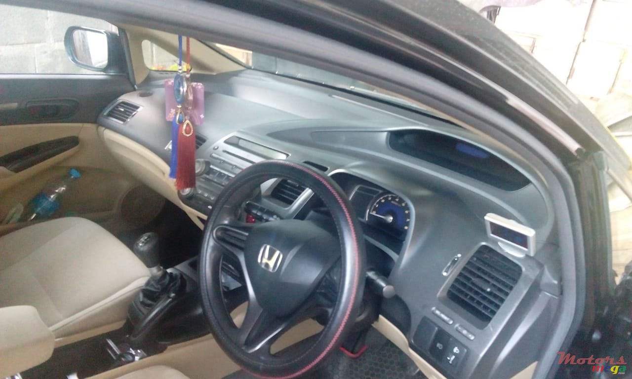 2008' Honda Civic photo #2