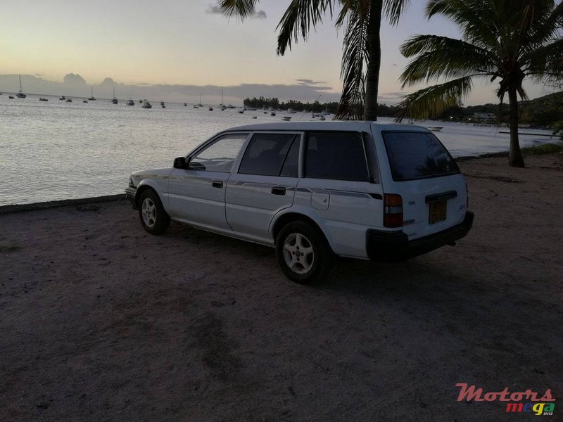 1988' Toyota Corolla DX photo #4