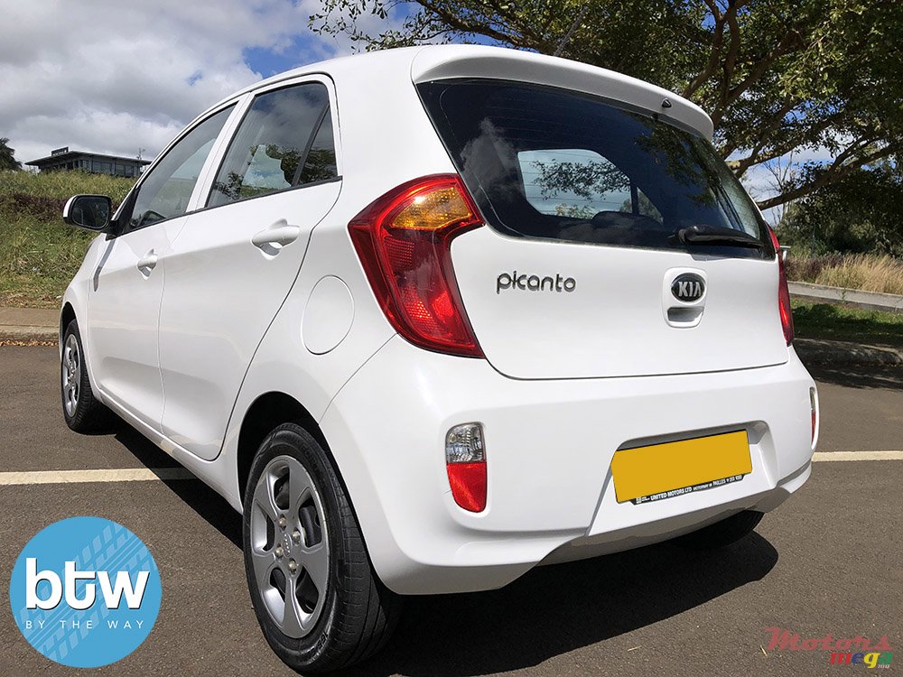 2013' Kia Picanto photo #3