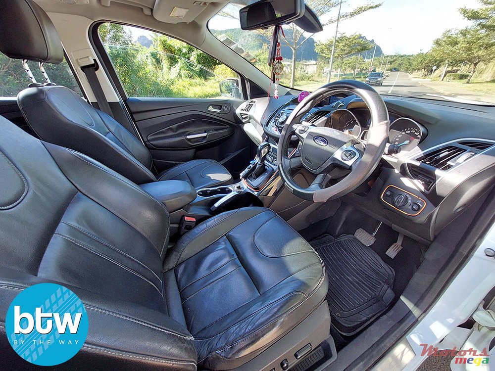 2015' Ford Kuga photo #4