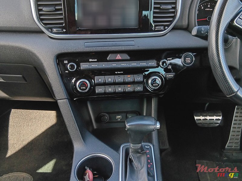 2019' Kia Sportage GT Line photo #5