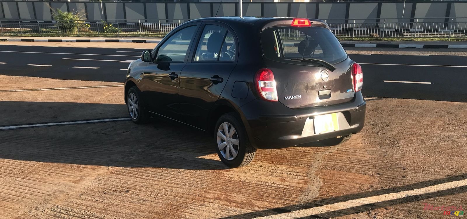 2013' Nissan March photo #2