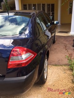 2007' Renault Megane photo #7