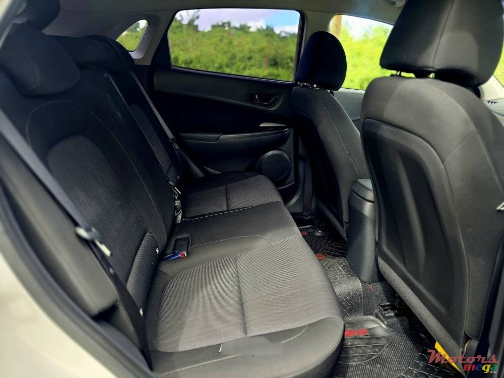 2023' Hyundai Kona Nline photo #5