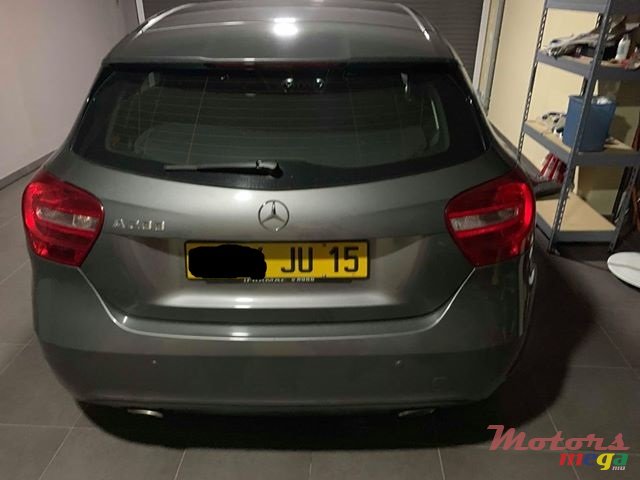 2015' Mercedes-Benz A 200 photo #3