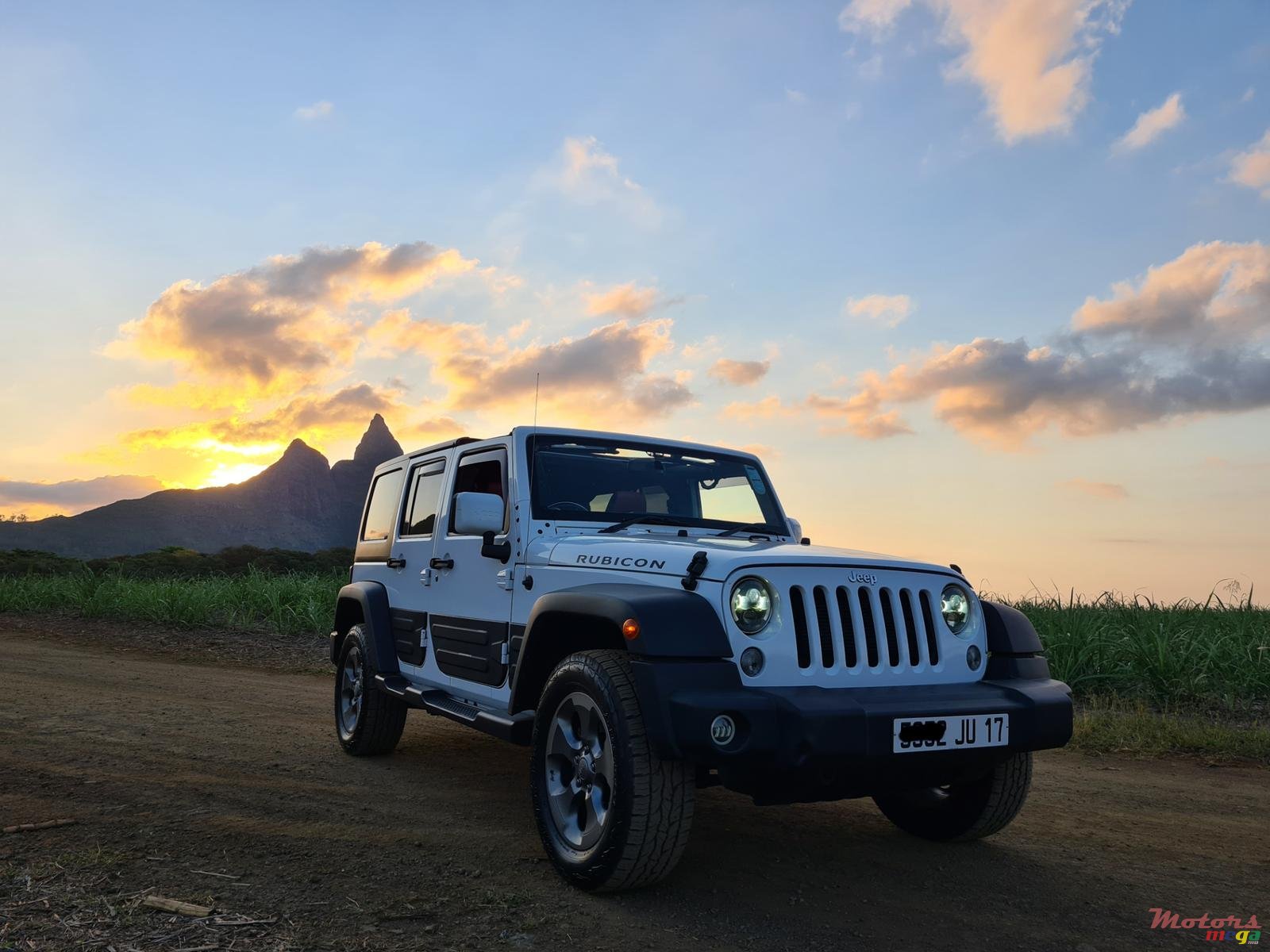 2017' Jeep Wrangler Rubicon unlimited photo #7