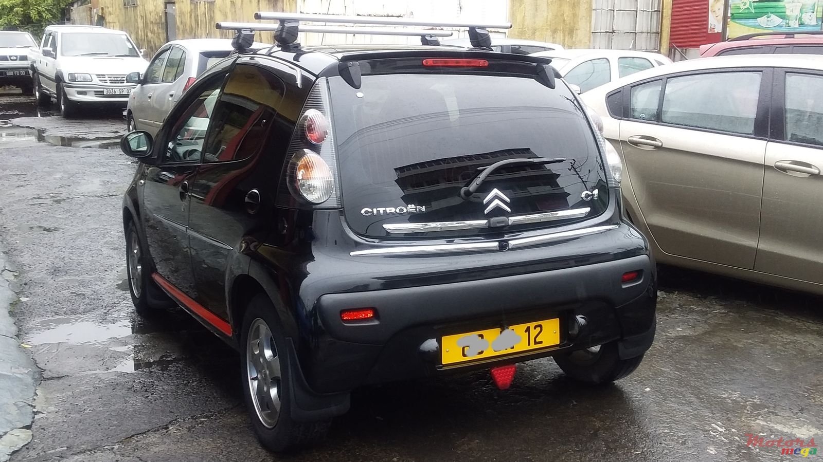 2012' Citroen C1 photo #3