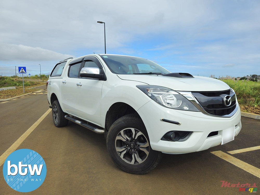2021' Mazda BT-50 4X4 photo #1