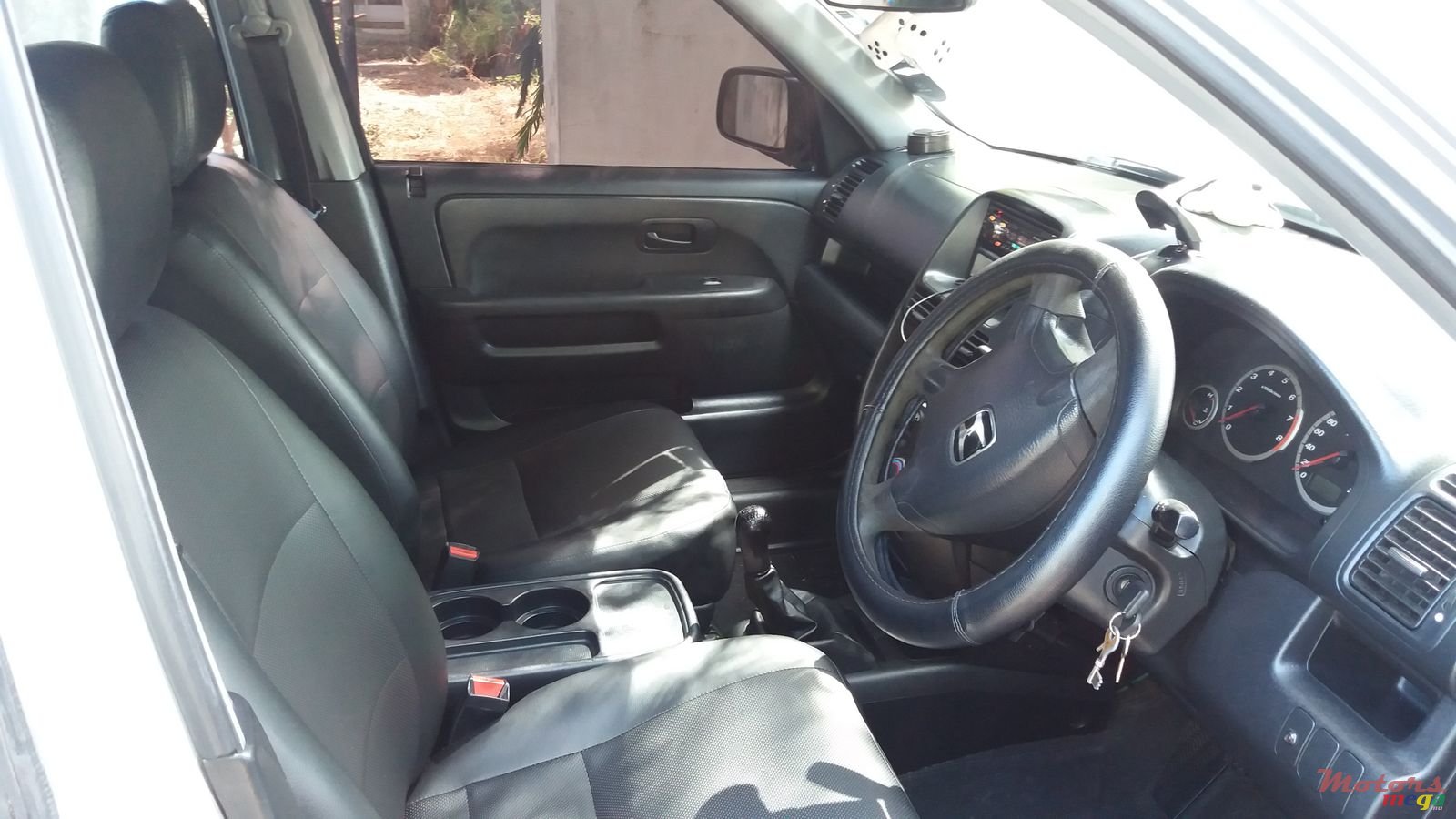 2004' Honda CR-V photo #4