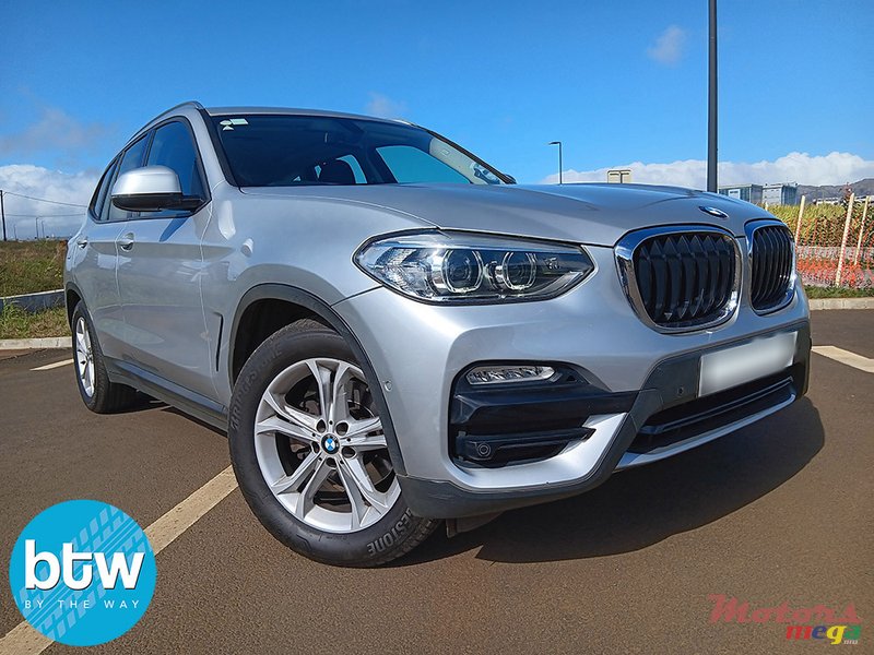 2018' BMW X3 sDrive 20i photo #1