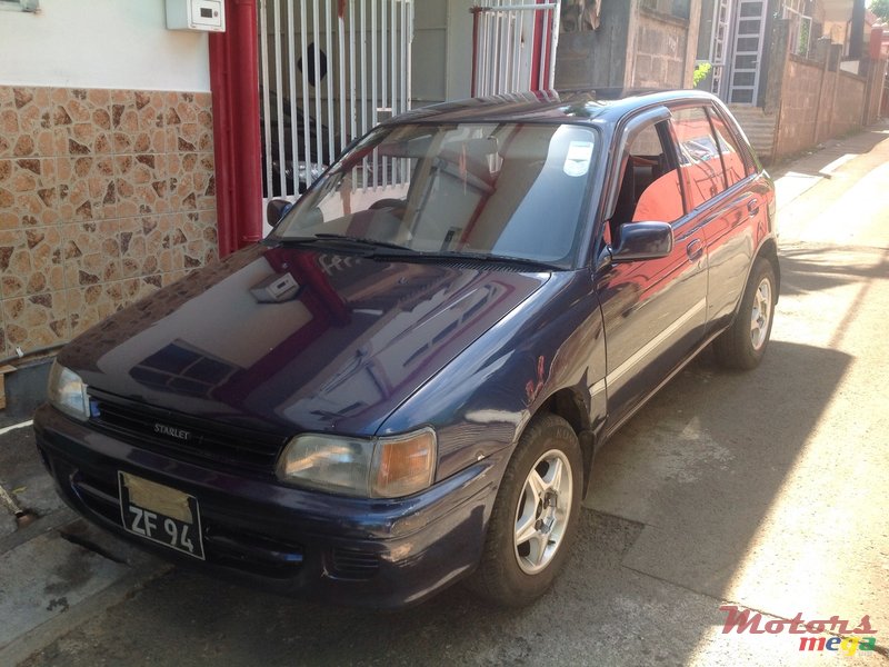 1994' Toyota Starlet photo #1