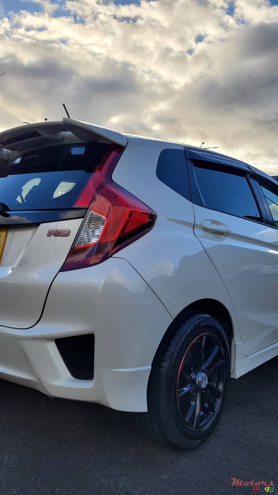 2016' Honda Fit photo #5