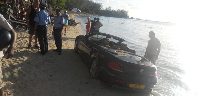 The Manager of Ti-Vegas Arrested for a Slalom on the Beach on BMW 650i