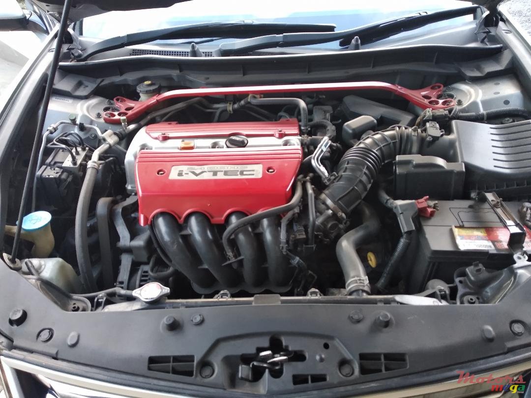 2009' Honda Accord photo #1