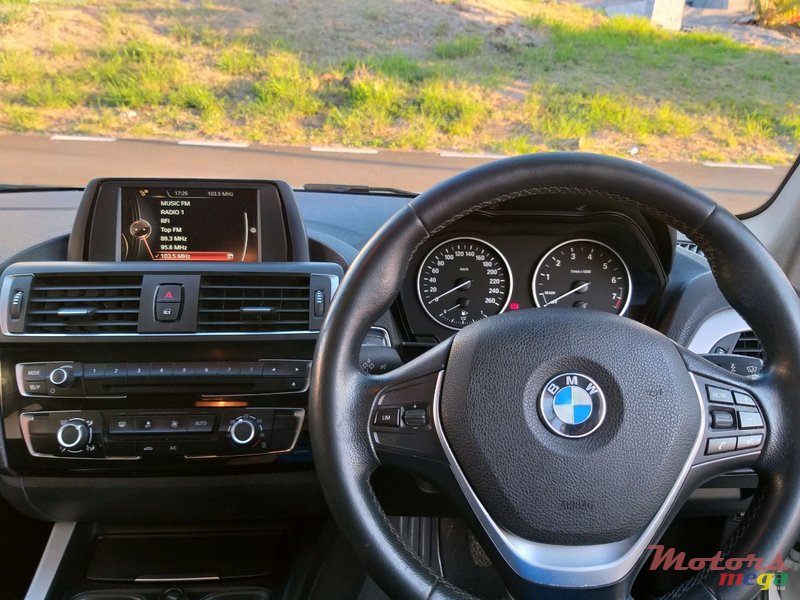 2016' BMW 118 I photo #6