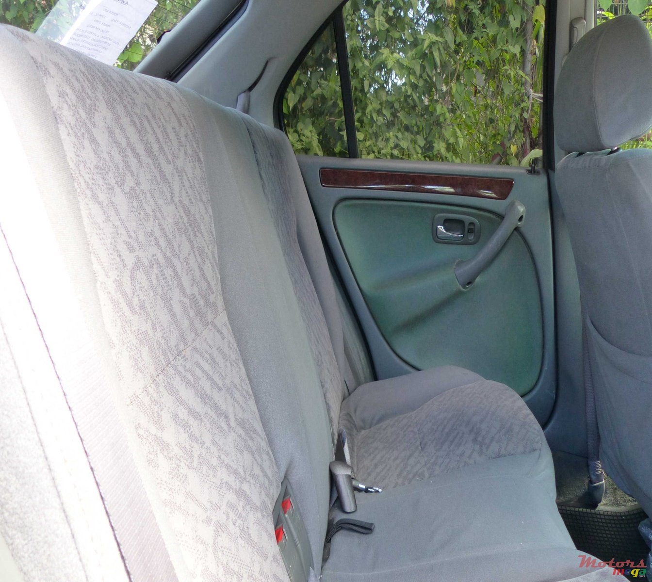 1999' Rover 400 414 Si photo #4