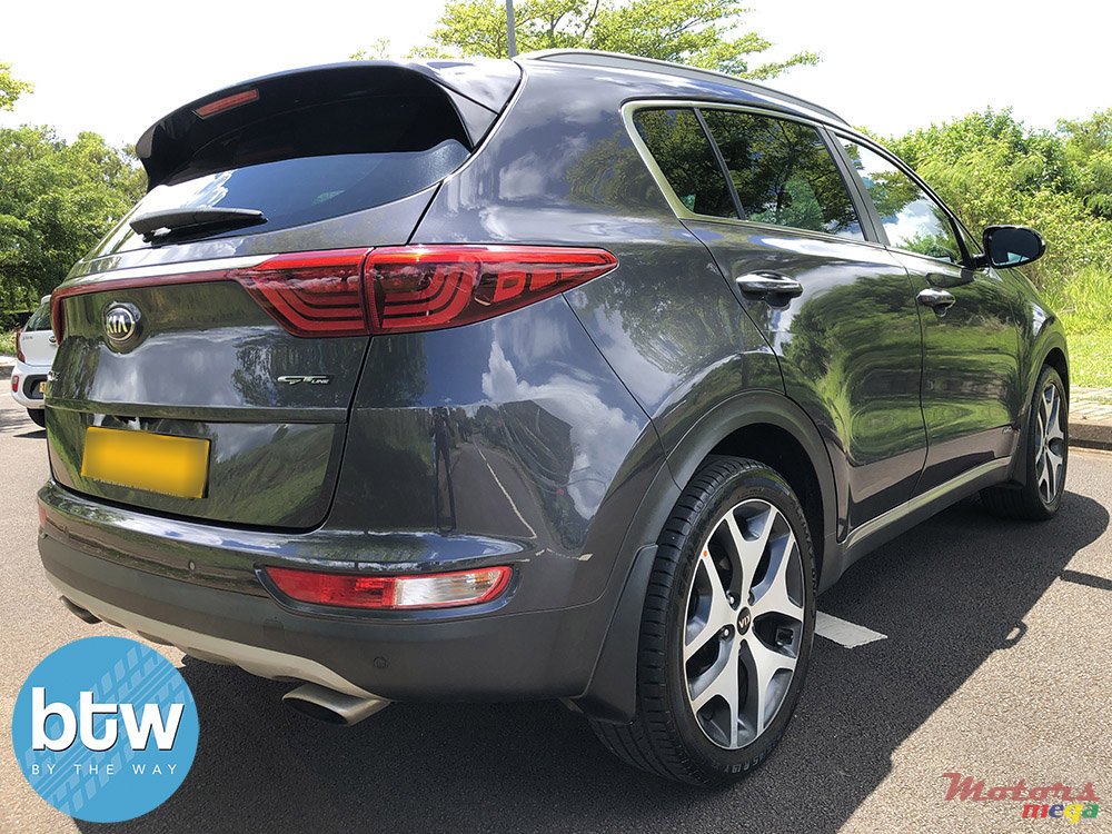 2017' Kia Sportage GT Line photo #4