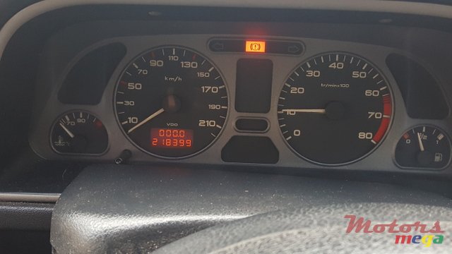 2000' Peugeot 306 XT photo #3