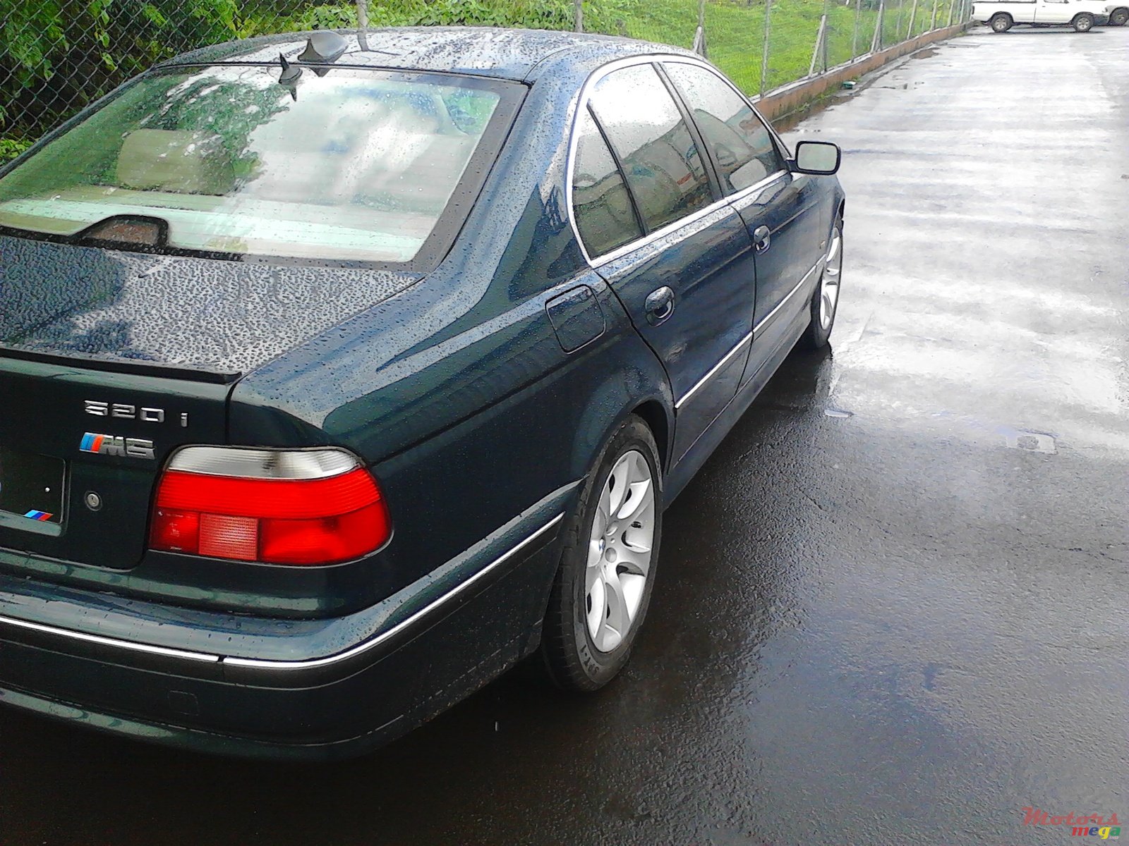 1999' BMW 520 photo #1